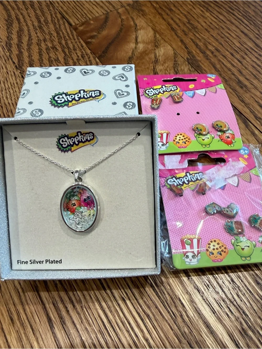Shopkins Silver Plated Oval Pendant Necklace with Engraved I'm Sweet Earrings